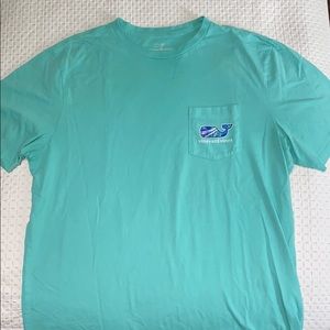 Vineyard Vine Men’s T-shirt